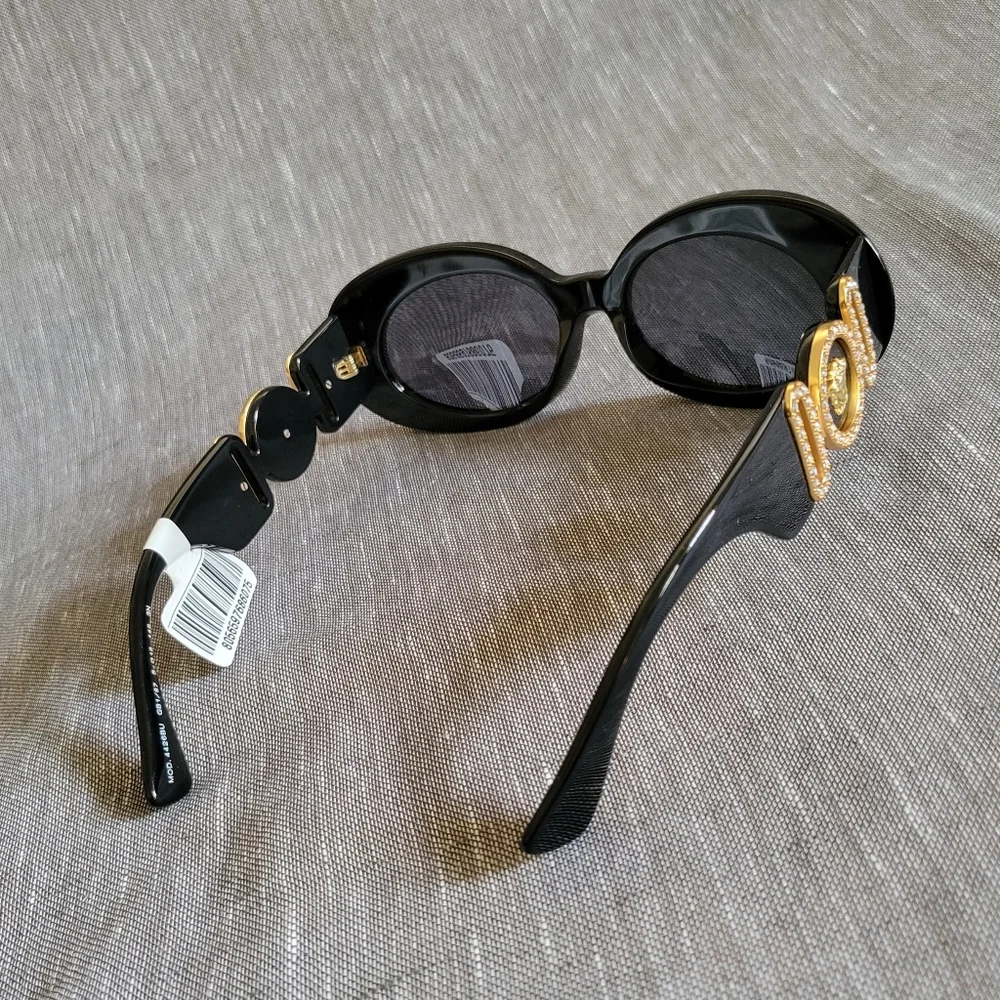 New Women's Versace Black Gold Medusa Head Biggie Sunglasses (Regular not Oversz - Picture 13 of 16
